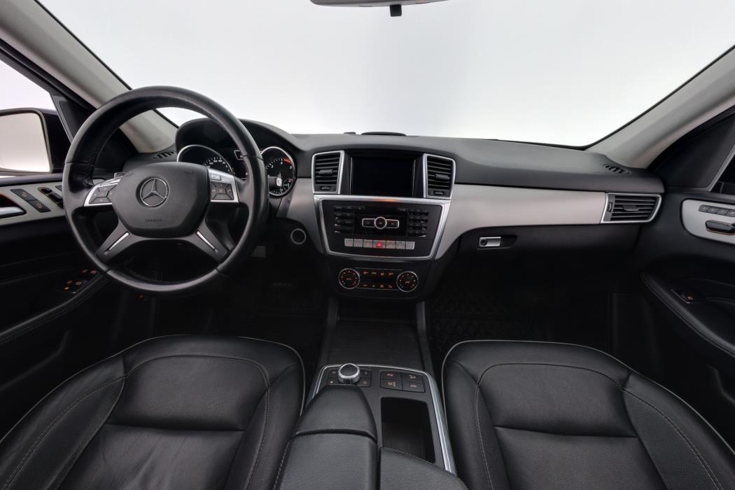 MERCEDES-BENZ ML 2013