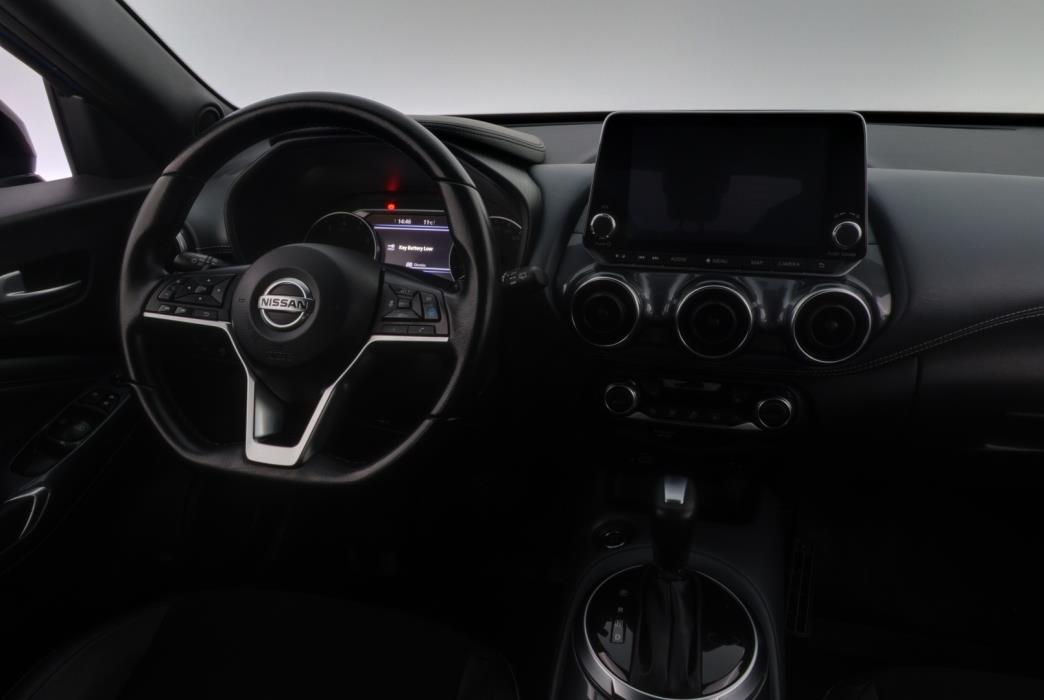 NISSAN Juke 2021