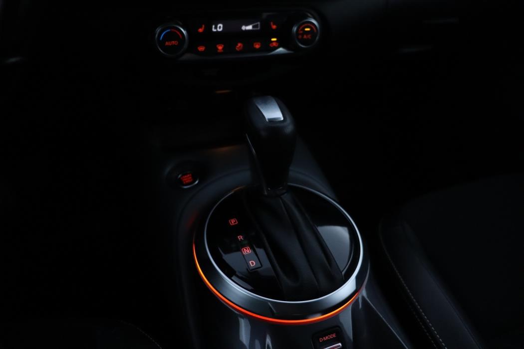 NISSAN Juke 2021