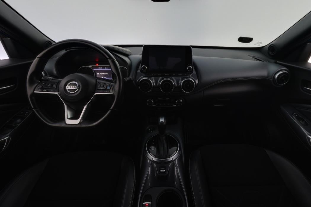 NISSAN Juke 2021
