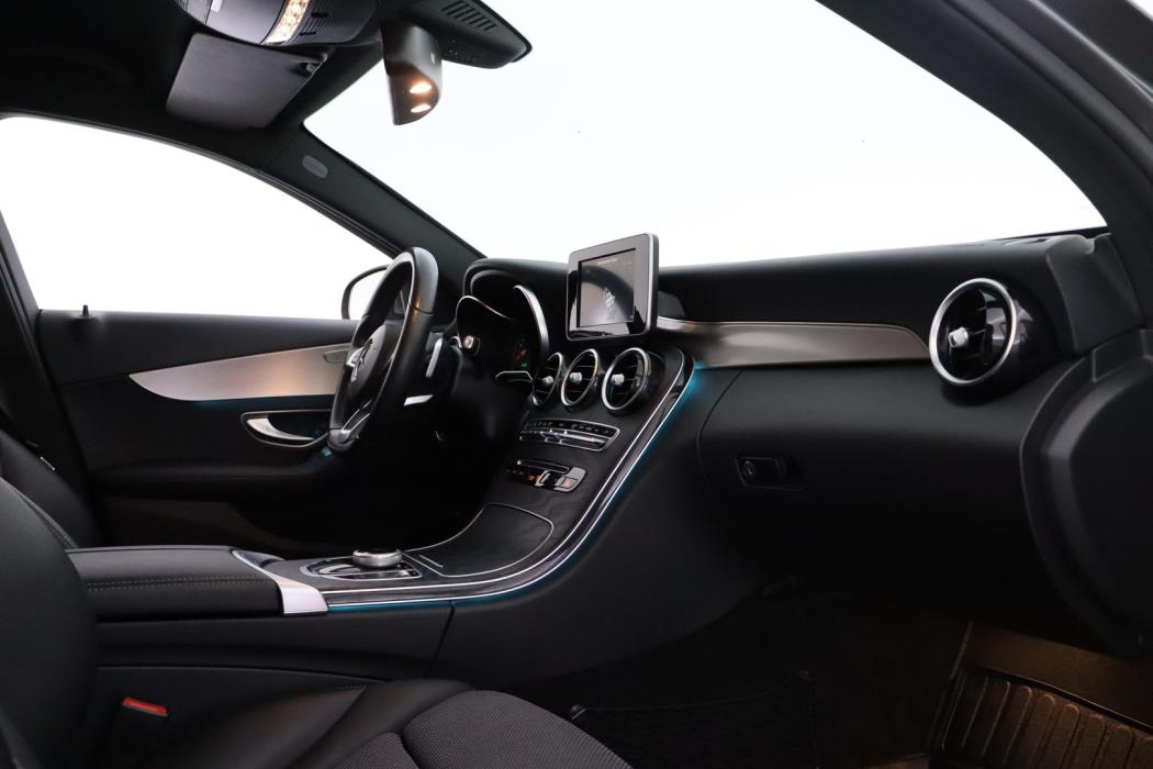 MERCEDES-BENZ C 2018