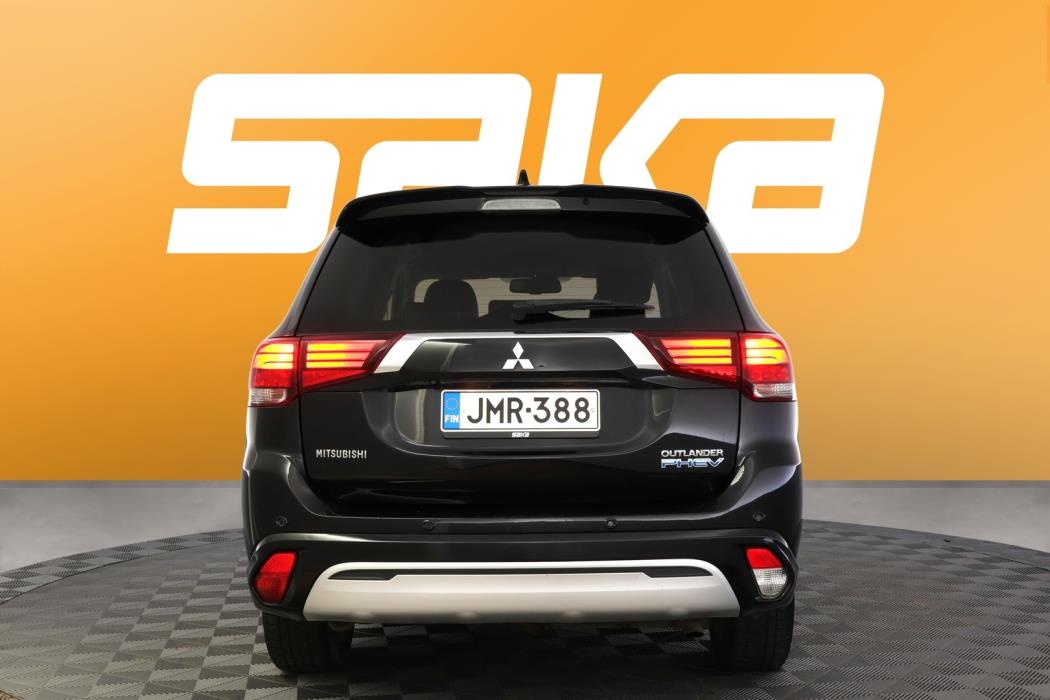 MITSUBISHI OUTLANDER PHEV 2019