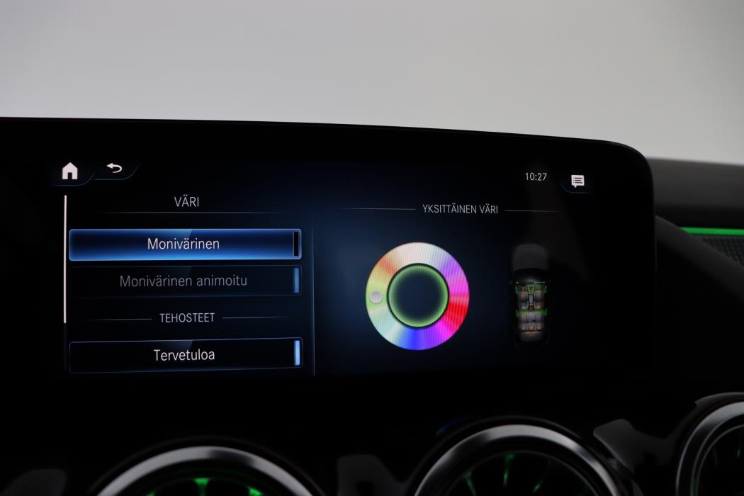 MERCEDES-BENZ EQA 2023