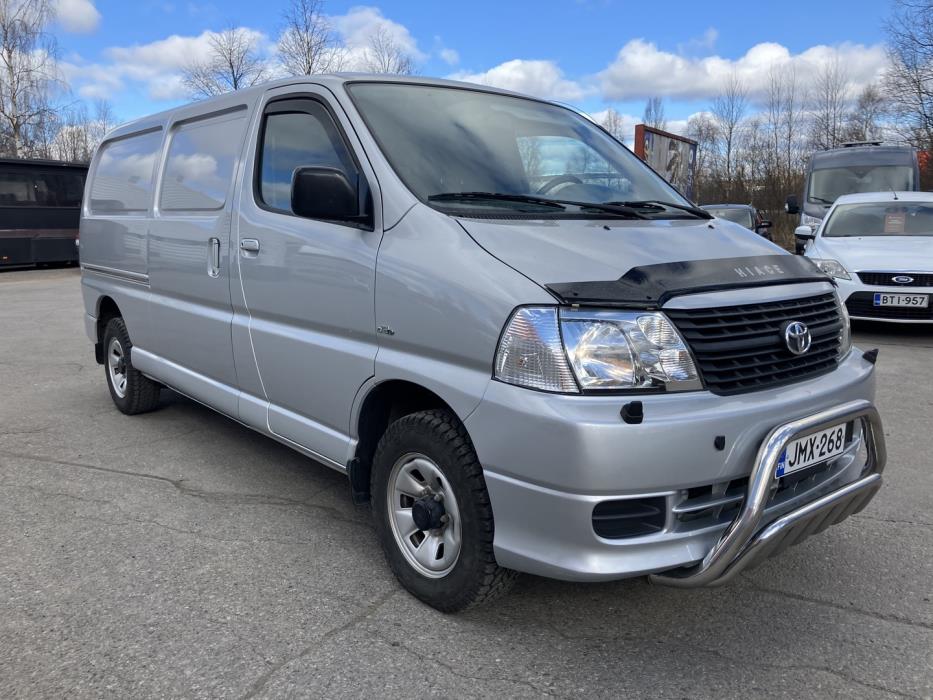 TOYOTA Hiace 2007