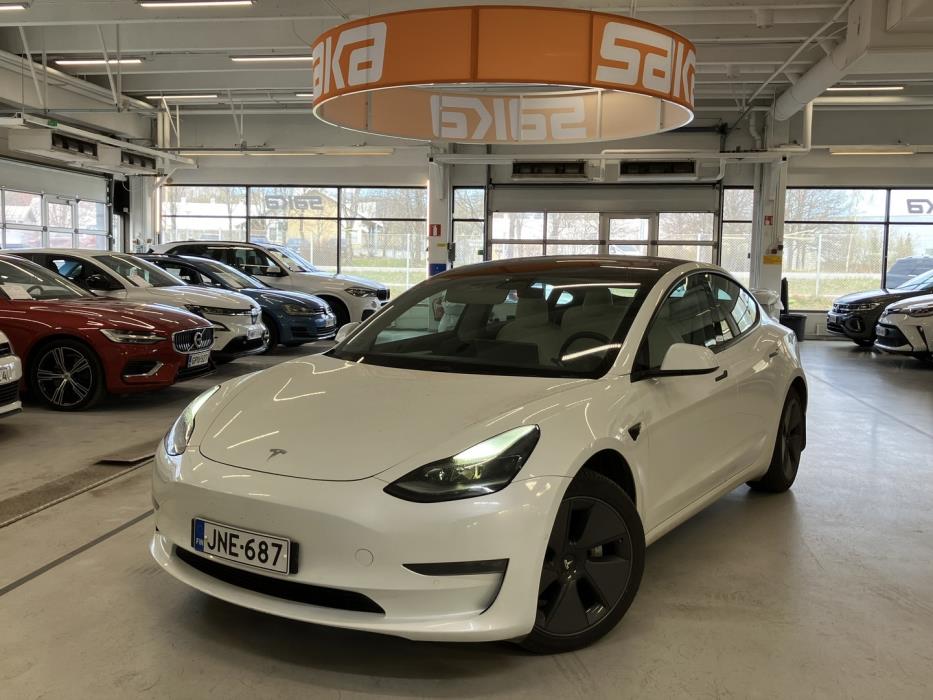 TESLA Model 3 2021