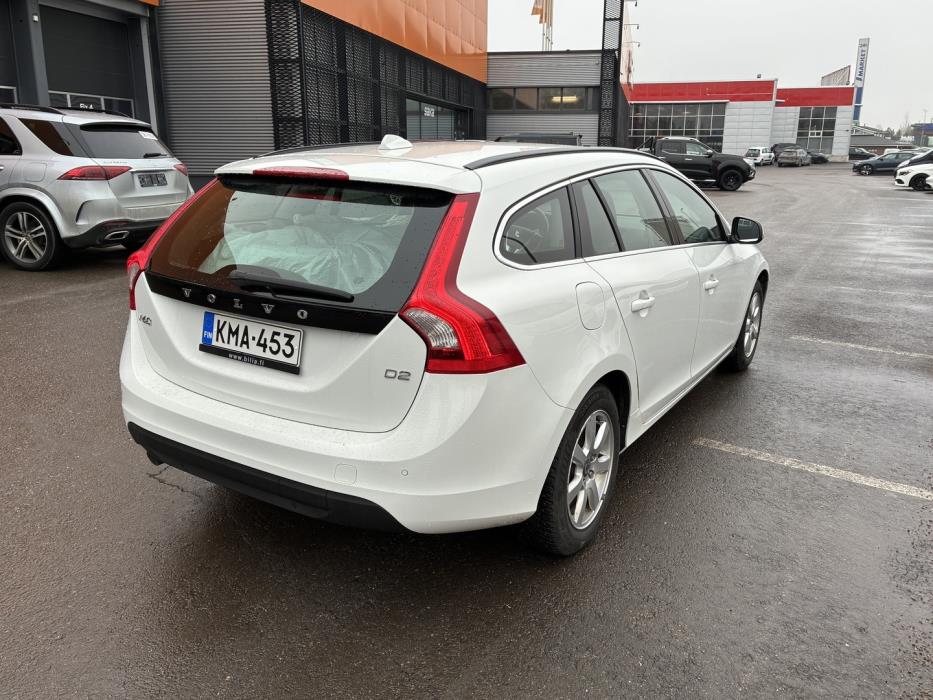 VOLVO V60 2013
