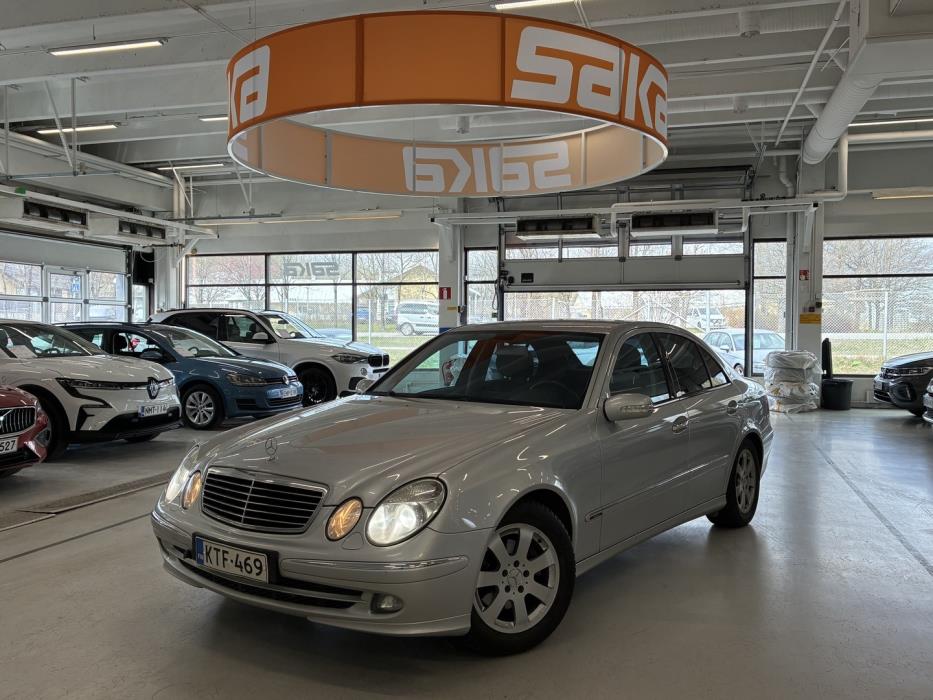 MERCEDES-BENZ E 2006