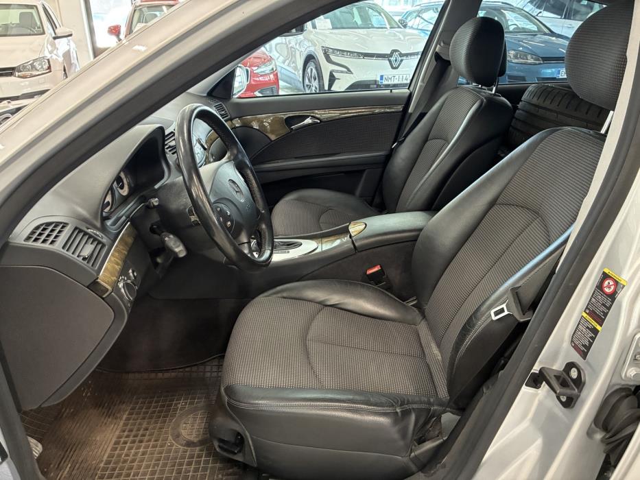 MERCEDES-BENZ E 2006
