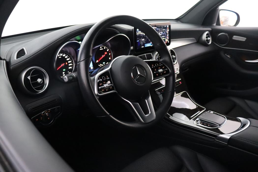 MERCEDES-BENZ GLC 2021