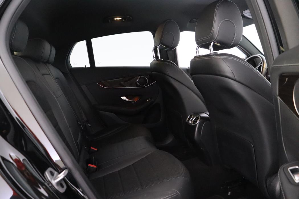 MERCEDES-BENZ GLC 2021