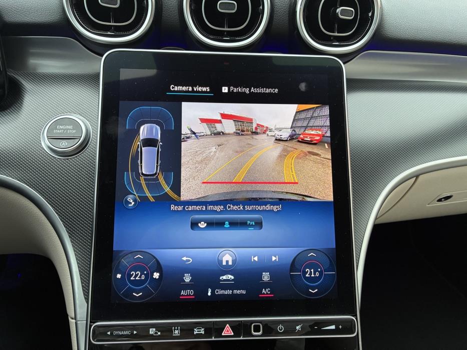 MERCEDES-BENZ C 2023