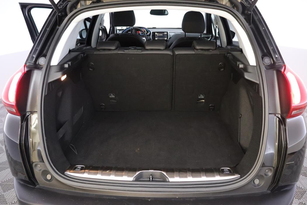 PEUGEOT 2008 2018