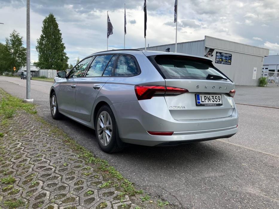 SKODA Octavia 2021