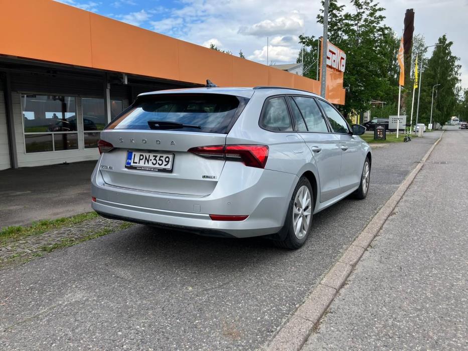 SKODA Octavia 2021