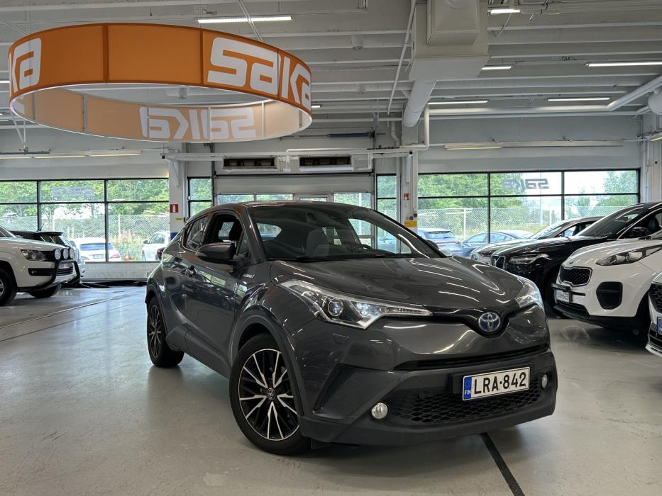 TOYOTA C-HR 2018