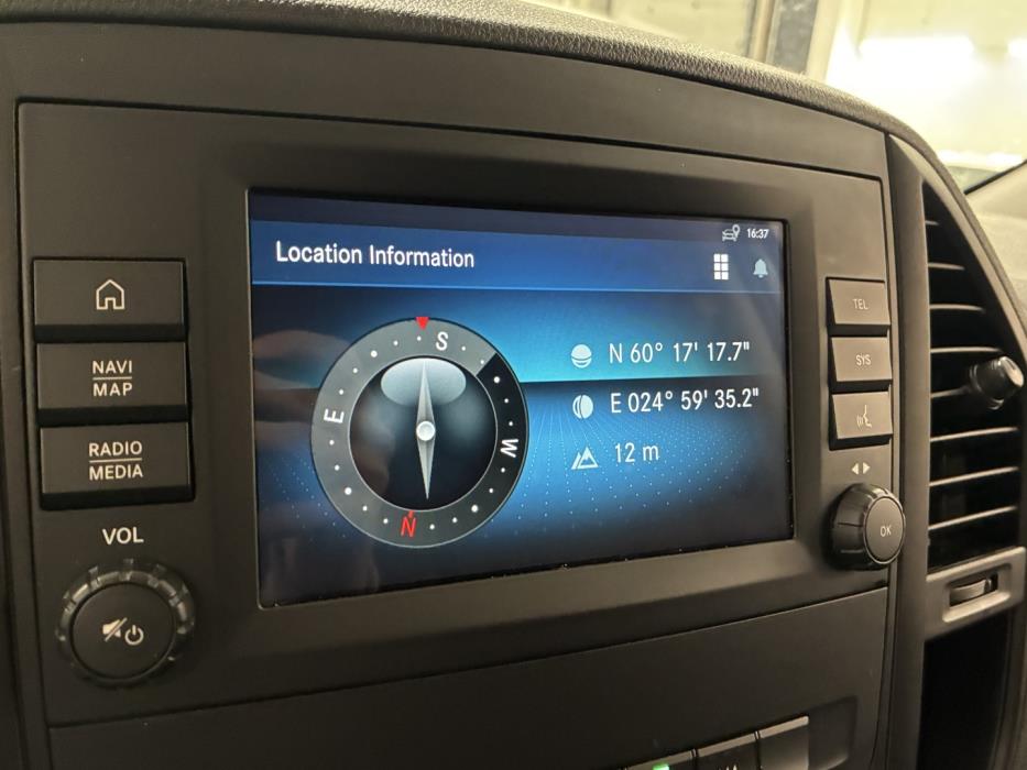 MERCEDES-BENZ Vito 2022