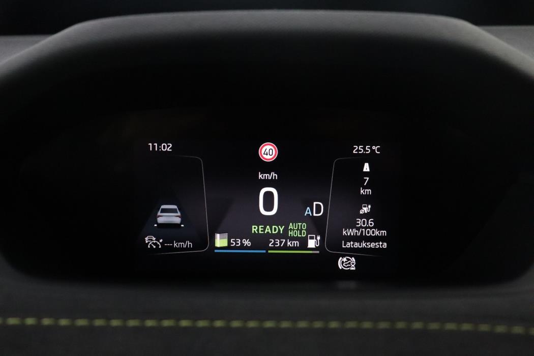 SKODA Enyaq 2025