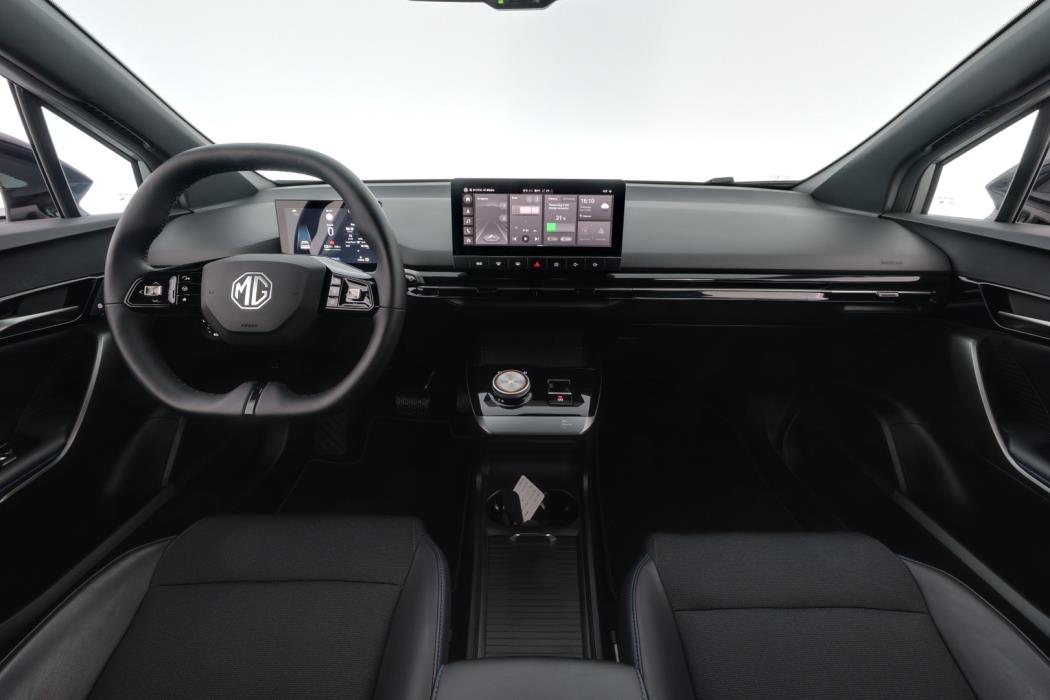MG MG4 2025