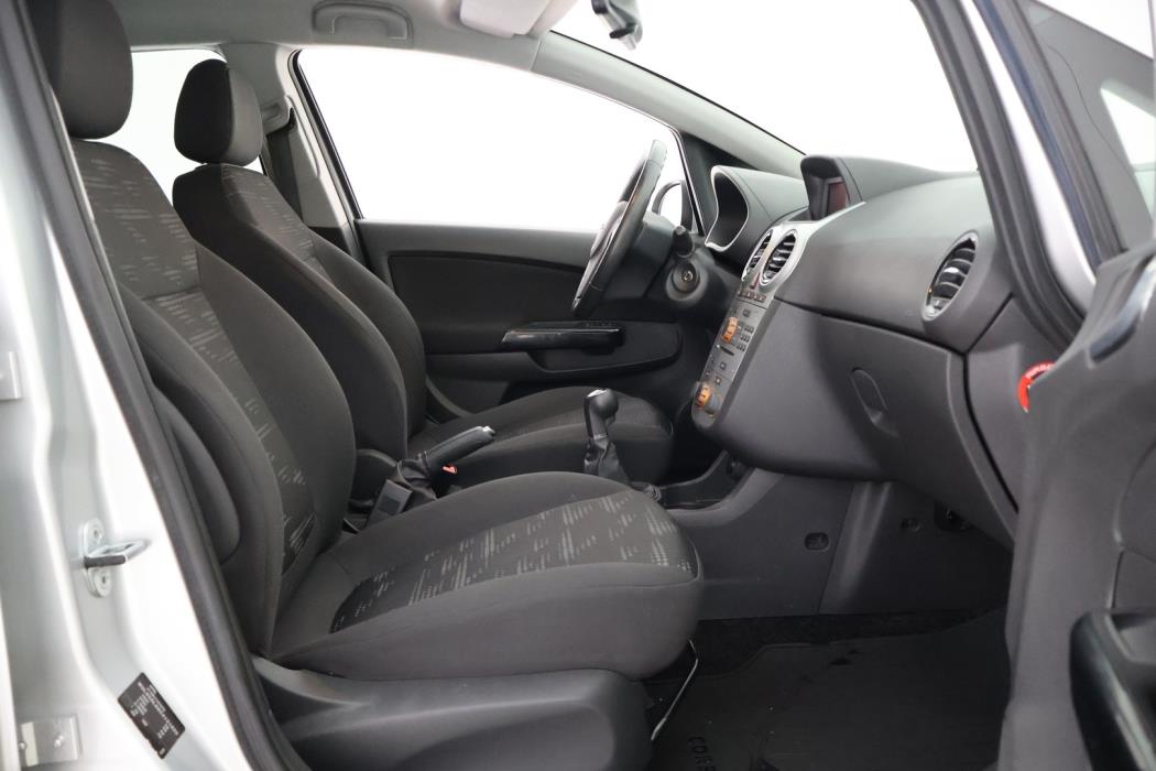 OPEL Corsa 2012