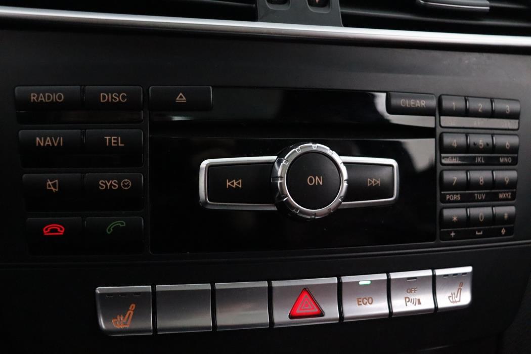 MERCEDES-BENZ C 2012