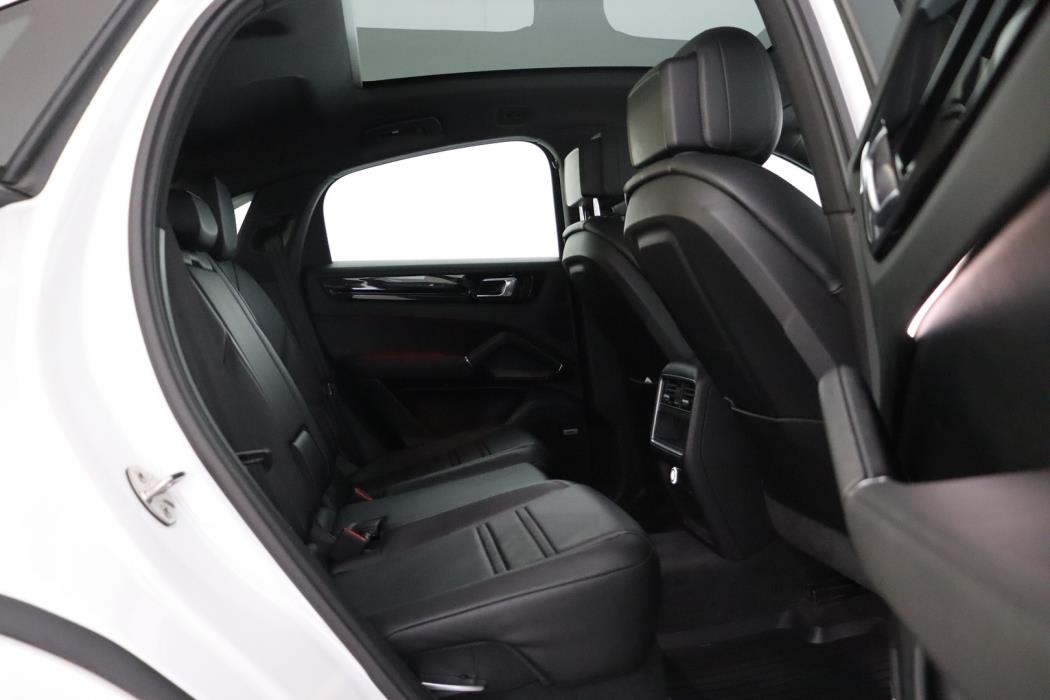 PORSCHE Cayenne 2020