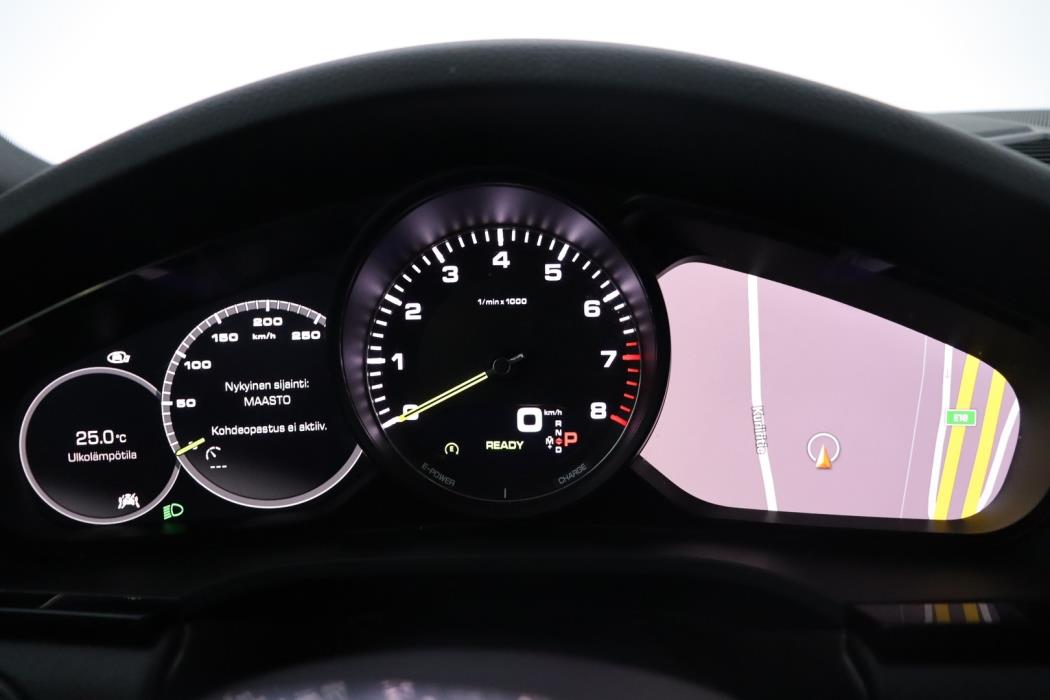 PORSCHE Cayenne 2020