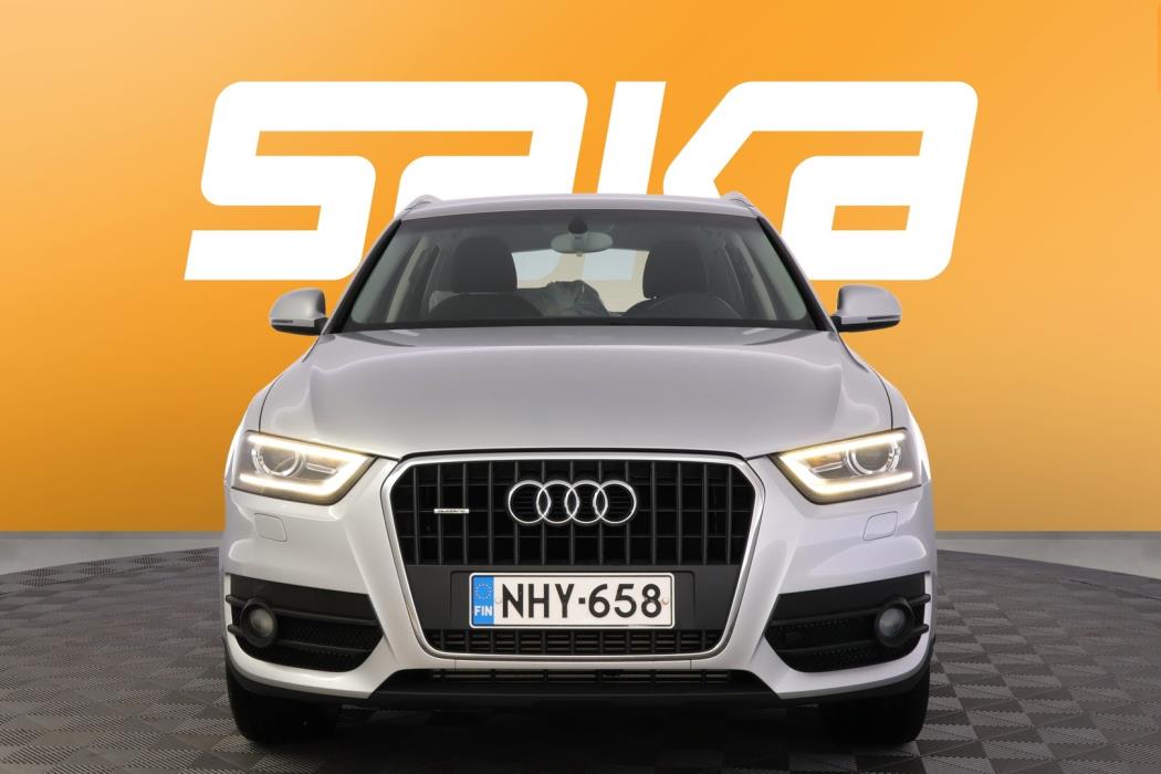 AUDI Q3 2012