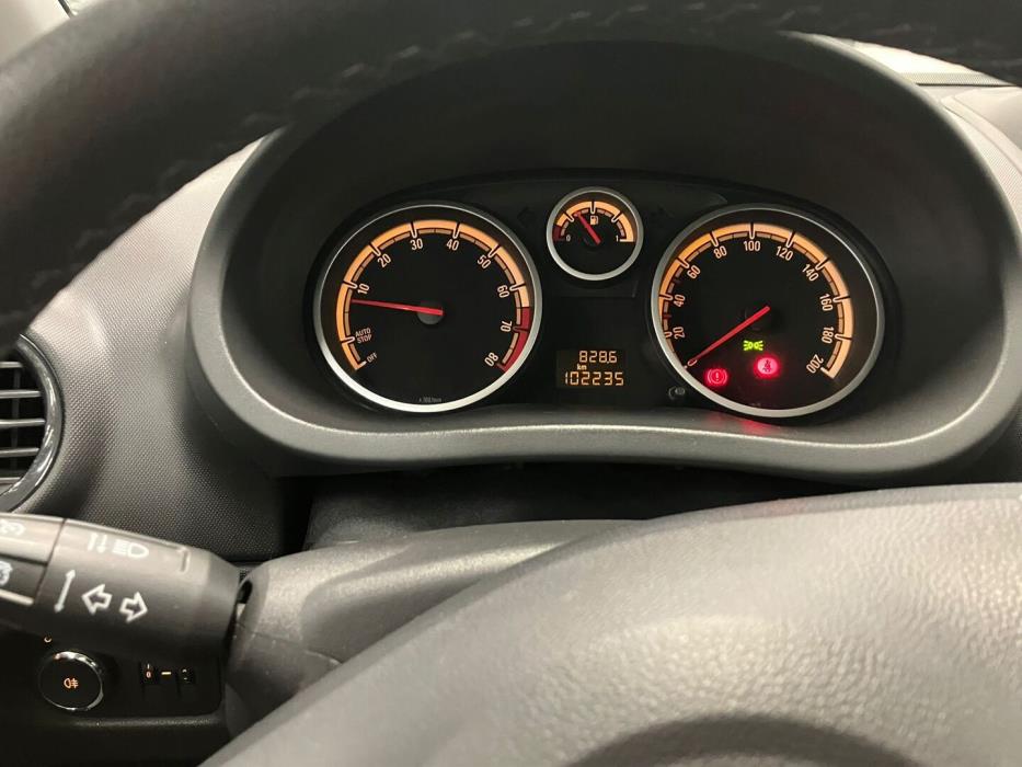 OPEL Corsa 2012