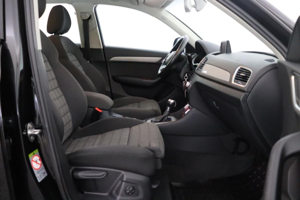 AUDI Q3 2012