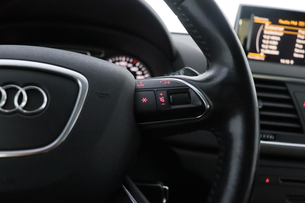 AUDI Q3 2012