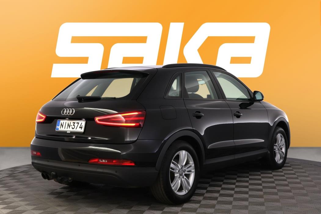 AUDI Q3 2012