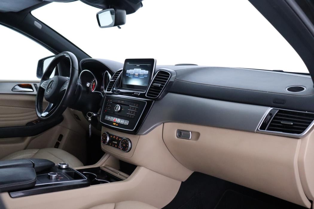 MERCEDES-BENZ GLE 2015