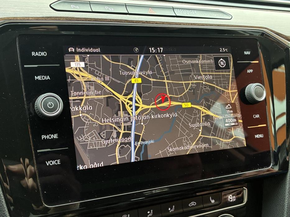 VOLKSWAGEN Passat 2019