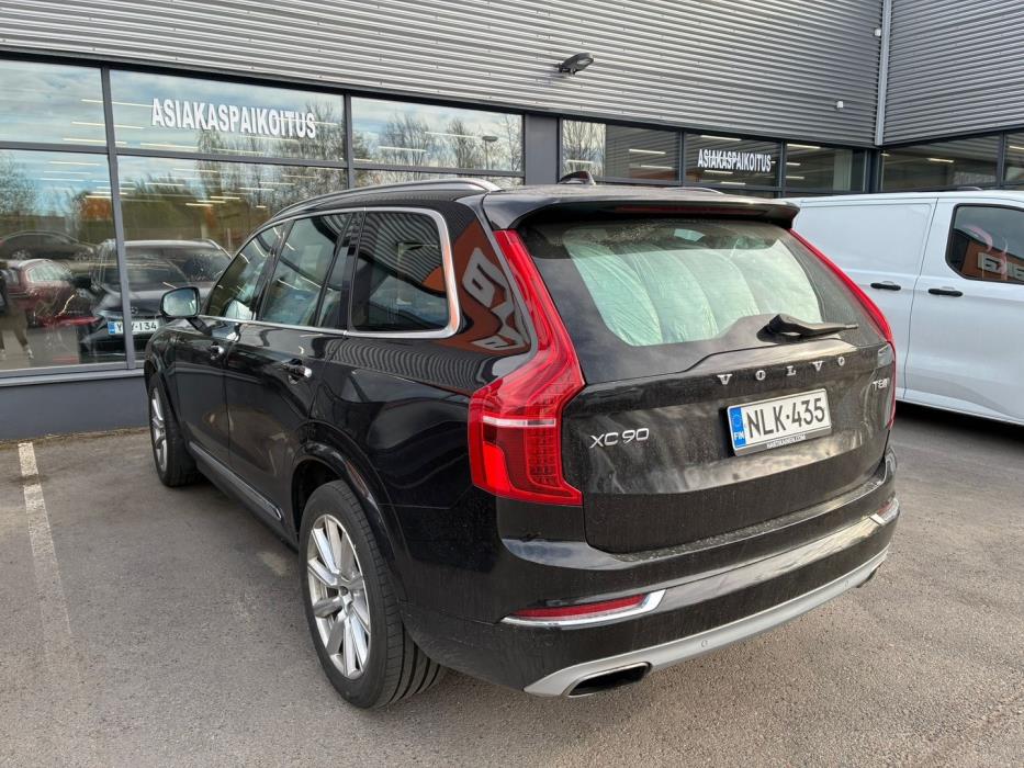 VOLVO XC90 2018