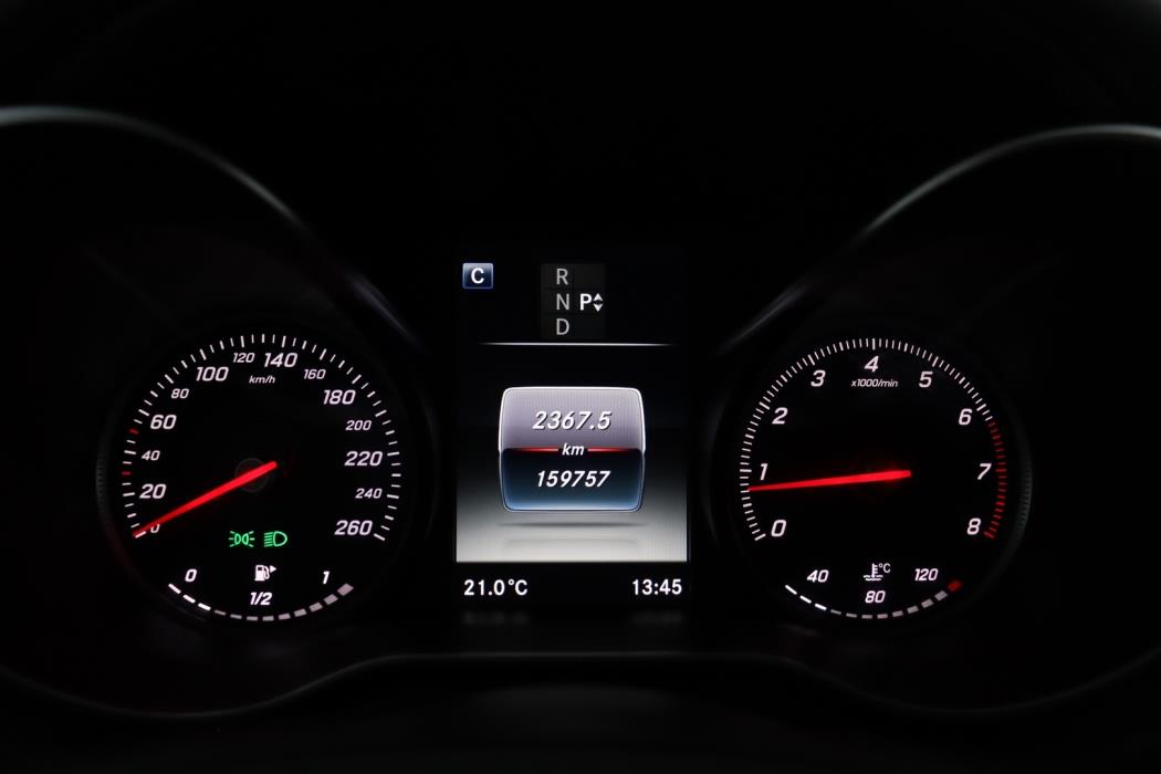 MERCEDES-BENZ C 2016