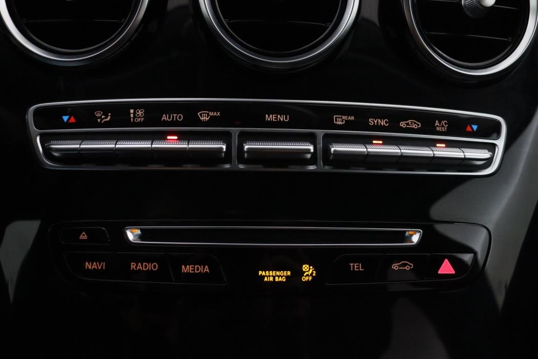 MERCEDES-BENZ C 2016
