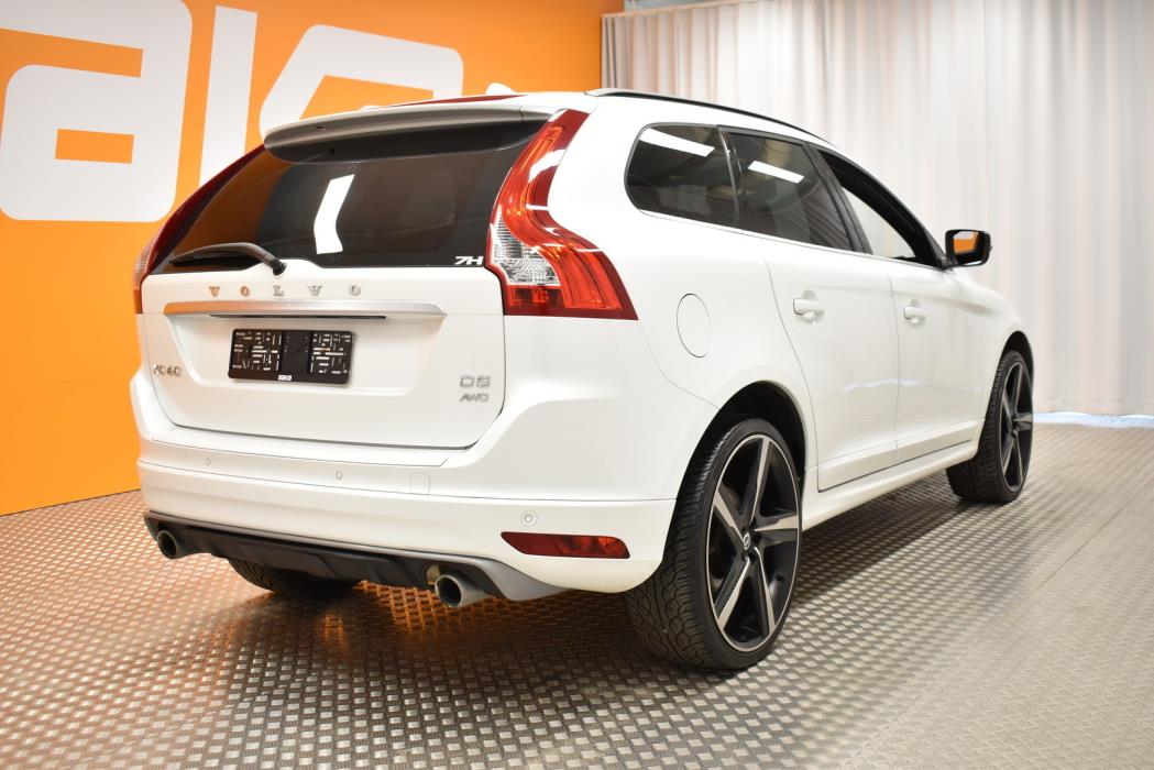 VOLVO XC60 2013