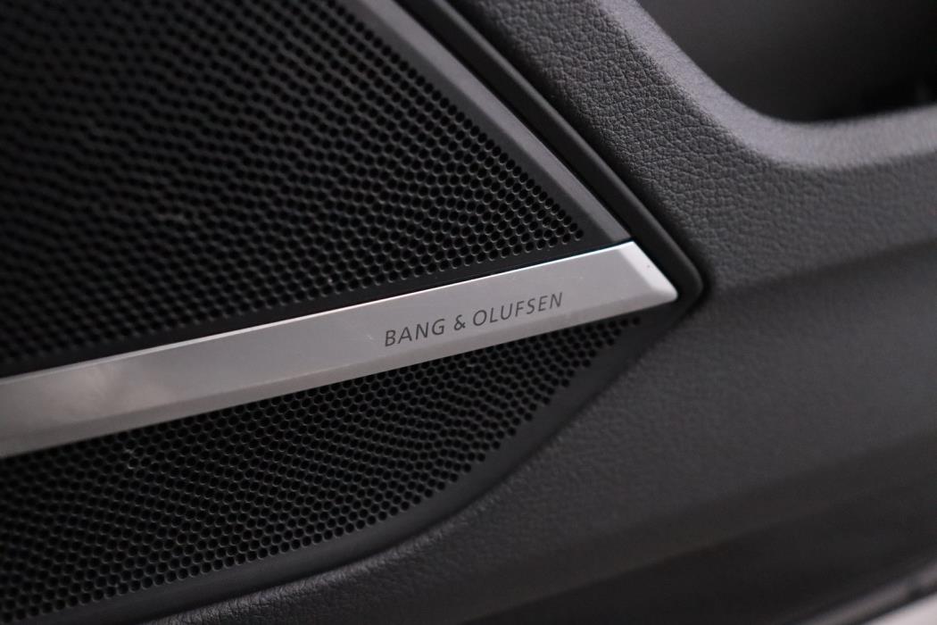 AUDI A8 2021