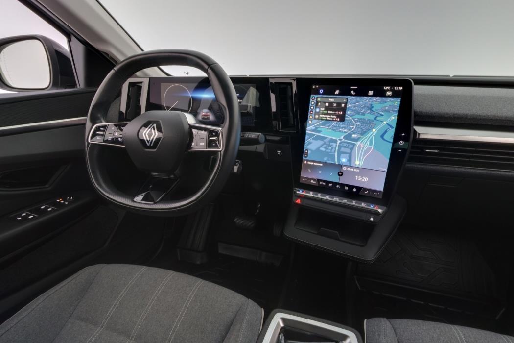 RENAULT Megane 2023