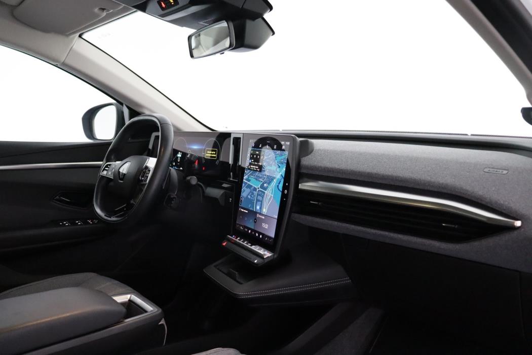 RENAULT Megane 2023