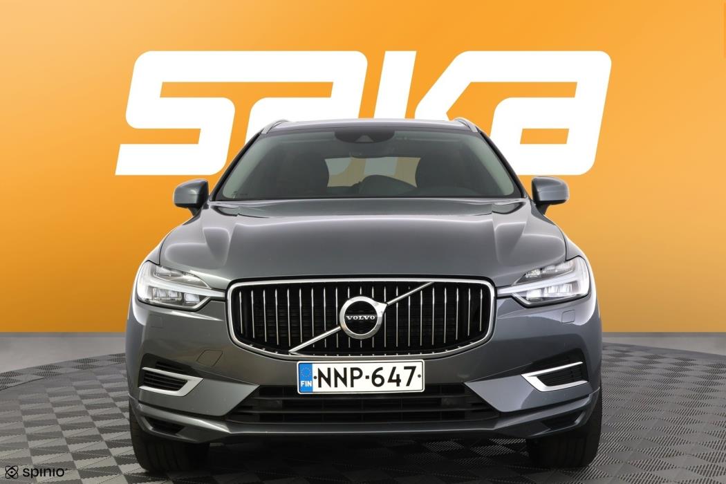 VOLVO XC60 2021