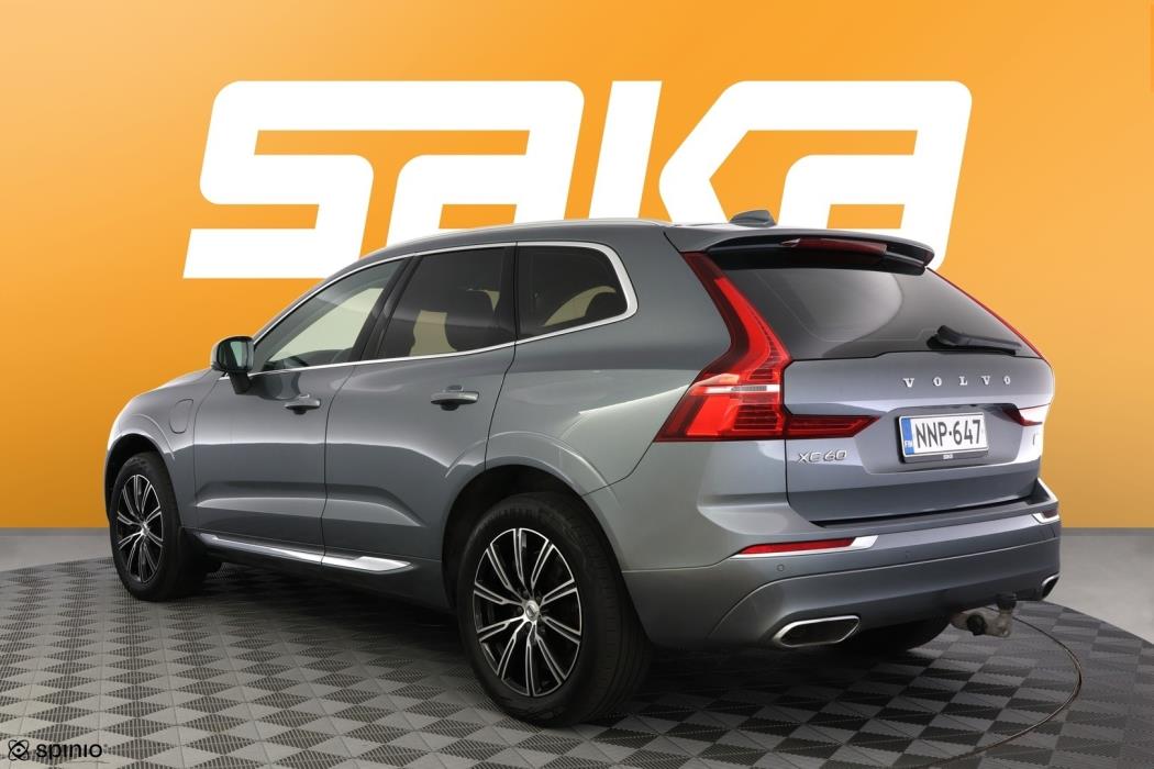 VOLVO XC60 2021