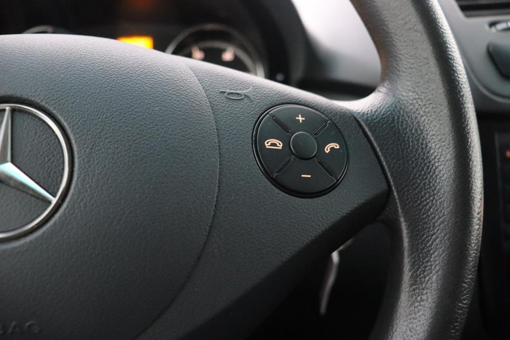 MERCEDES-BENZ Vito 2012