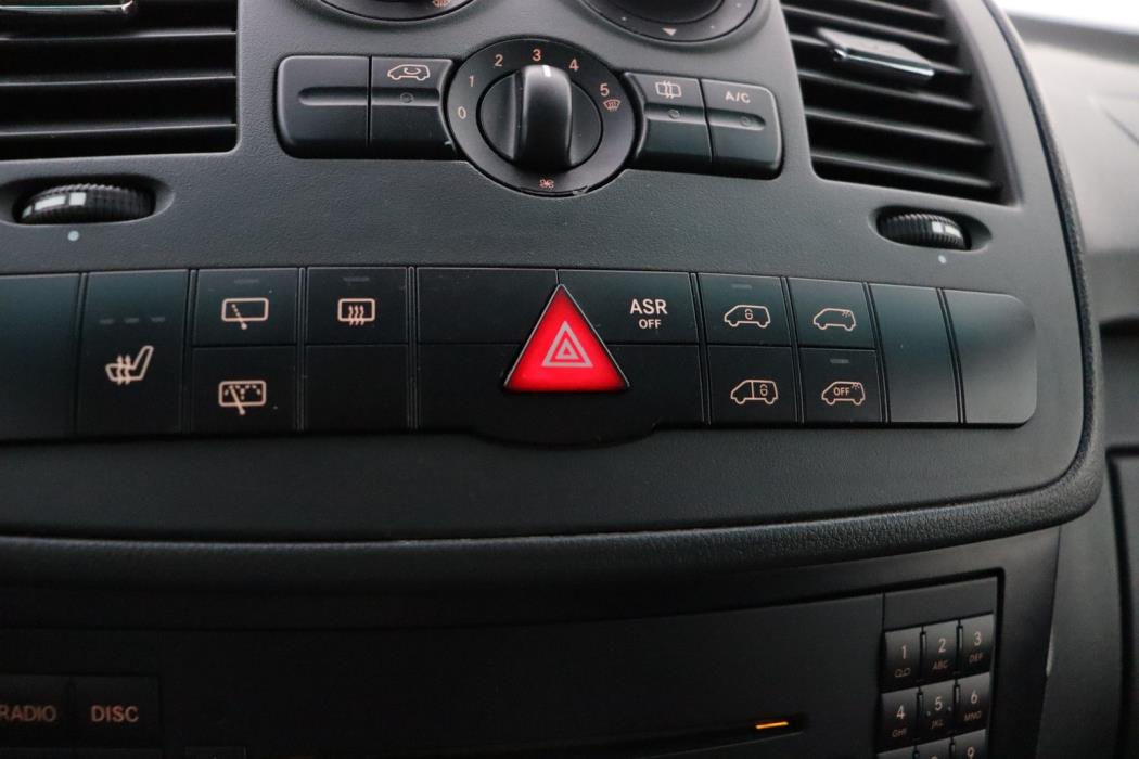 MERCEDES-BENZ Vito 2012