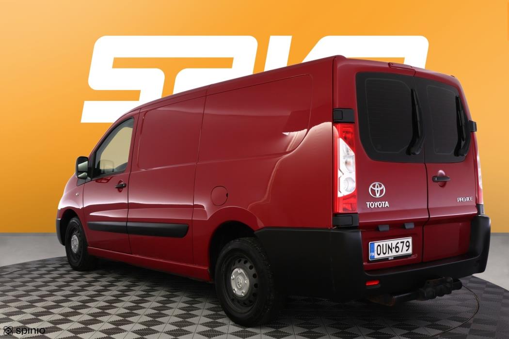 TOYOTA Proace 2016