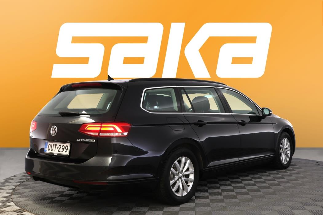 VOLKSWAGEN Passat 2016