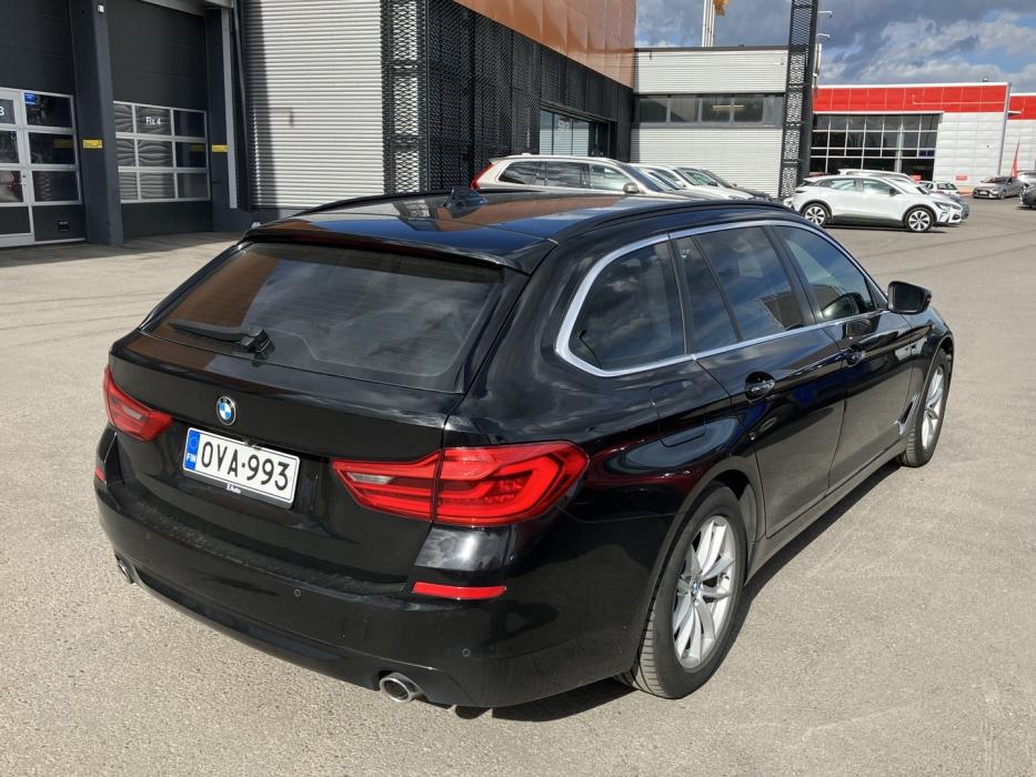BMW 520 2019