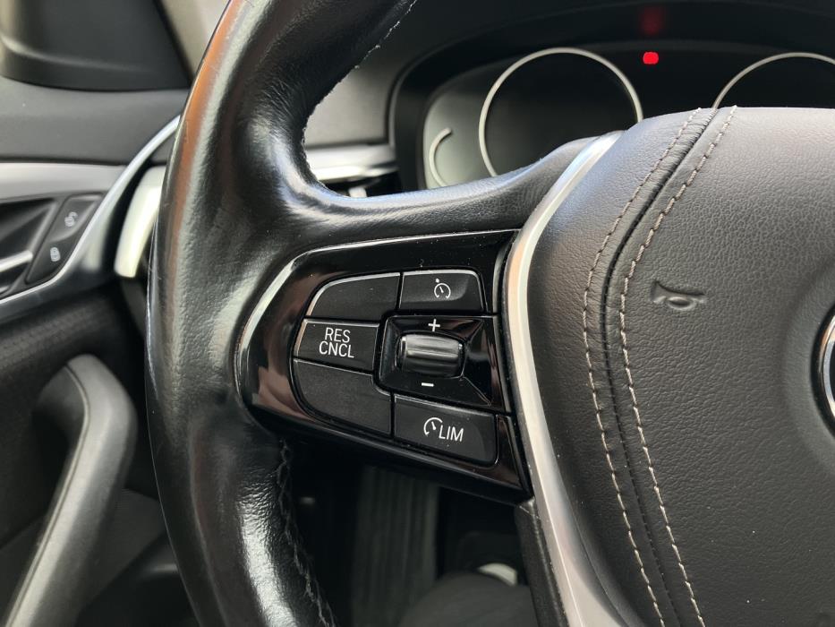 BMW 520 2019