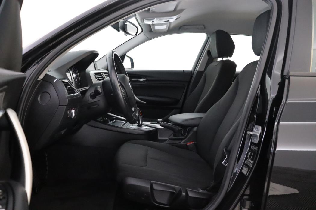 BMW 118 2018