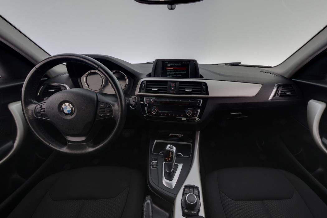 BMW 118 2018